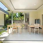 Oyo 912 Pondok Garden Bali Guesthouse